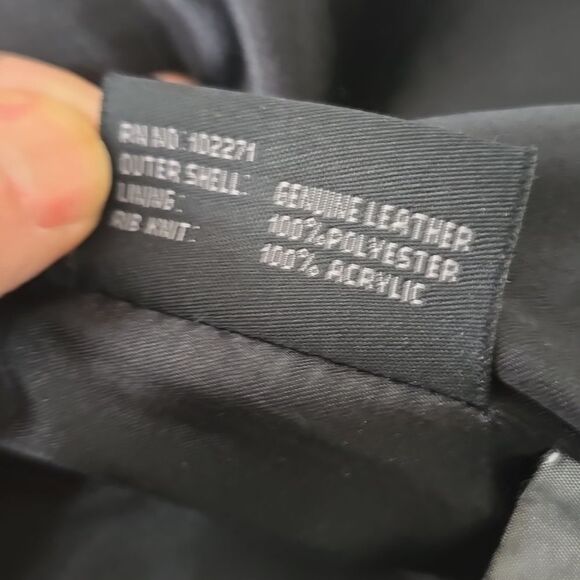 R&O Reilly Olmes 100% Genuine Leather Belted  Jacket size medium - Picture 8 of 13